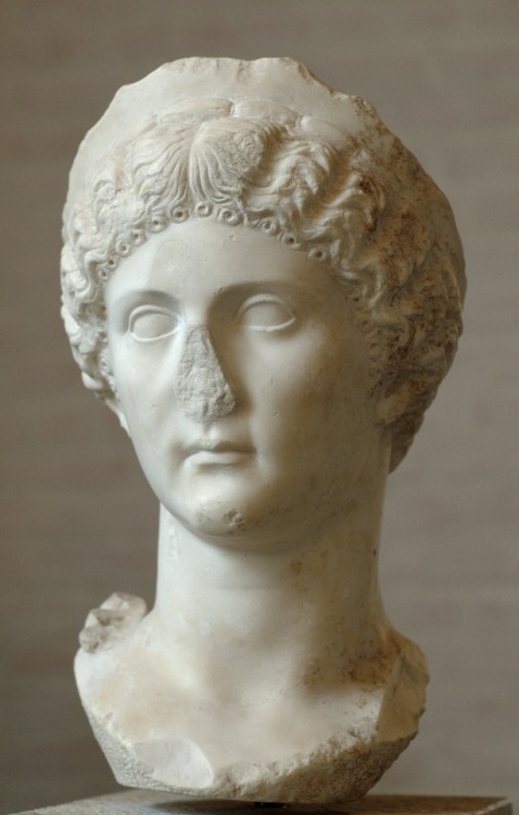 romegreeceart:Julia Drusilla (16 September 16- 10 June 38)Daughter of Germanicus and Agrippina the E