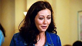 irisswest:GET TO KNOW ME ✧ [1/∞] favourite female characters » prue halliwell 

it’s the 21st century. it’s the woman’s job to save the day. #tv shows#charmed#prue halliwell