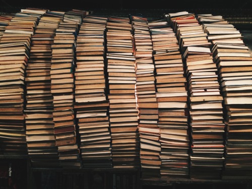 onlyemilyacosta:  The Last Bookstore Los Angeles, CA 