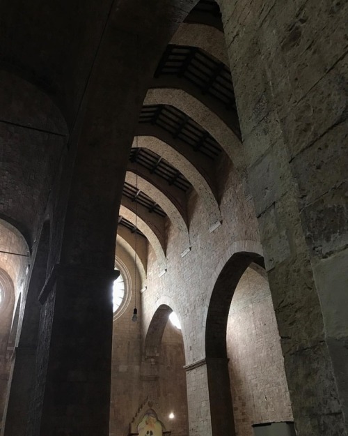 The starkly beautiful gothic interior of San Pietro in Assisi. ~~~ Take a workshop this summer in It