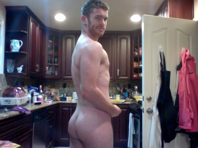 gymandnastiksguys:  david-lovesit:  http://david-lovesit.tumblr.com  GYMNASTIKS Guys