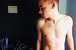 ed-sheeran:  Shirtless One Direction. 