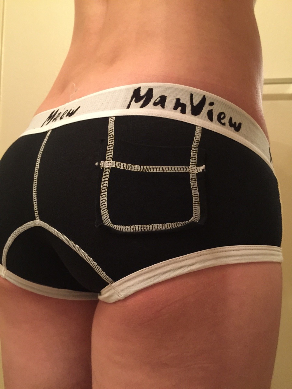 guardianofthetrash:  Undie week honorable mention 2: manview micro briefs  There’s