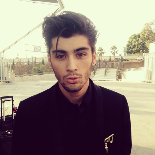 yeezy-saint-laurent: harrystylesdaily: louteasdale: #crybaby  $
