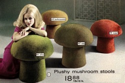 mudwerks:  Plushy Mushroom Stools
