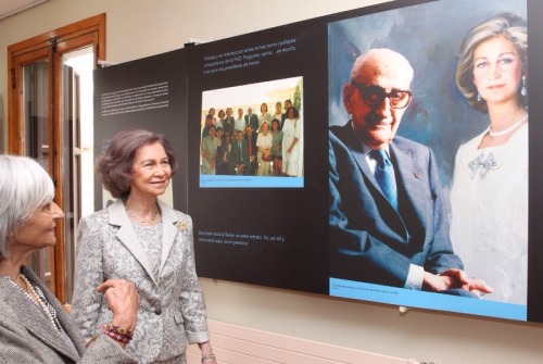 17.04.15 / Queen Sofía visited an exhibition about Captain General Don Manuel Gutiérrez Mellado