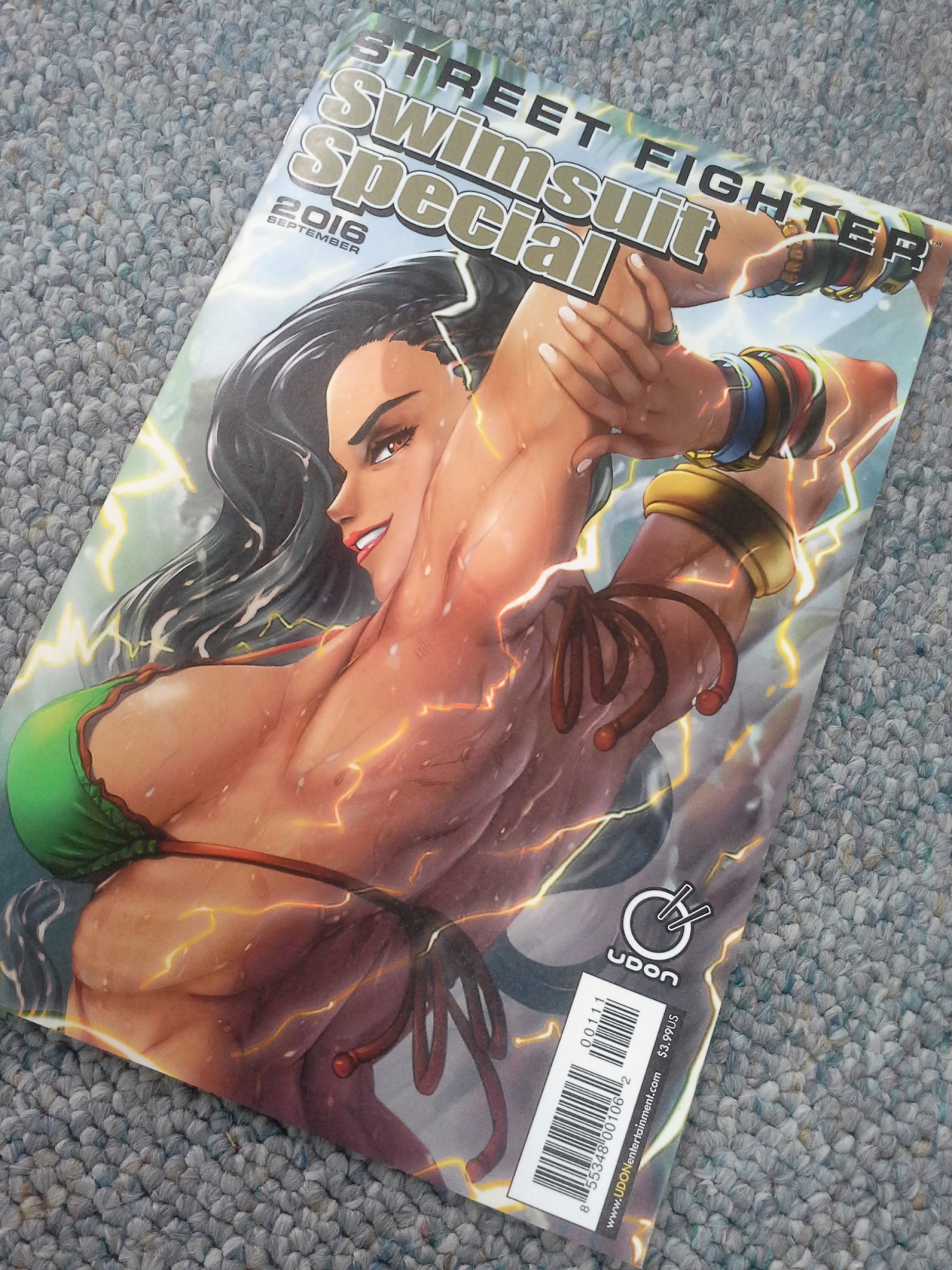   Picked up the Street Fighter Swimsuit Special with Ecchi-Star’s Laura cover at