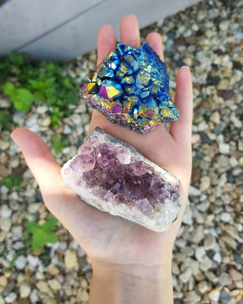 divinedaydreamsshop: Amethyst Clusters &amp; Titanium Aura Amethyst Clusters are available in th