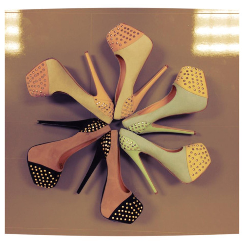 (via “Lift” Heels from Penny Sue and The Shoe Guru)