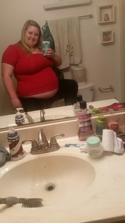 sexyxchubs:  I’m back and bigger than ever! Do you guys remember this shirt? I seem to remember it being a little bigger a few months ago. It can’t be that I’m 298, 2 pounds away from the big 300. This weekend I’ll be binging nonstop to get there.