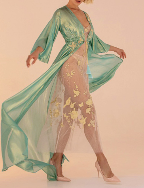 Sex chandelyer:Apilat Wedding spring 2021 nightwear pictures