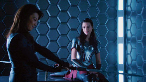 Melinda May Appreciation Month[2/3 relationships]-May x Sif &lsquo;Only men? Her powers don&rsquo;t 