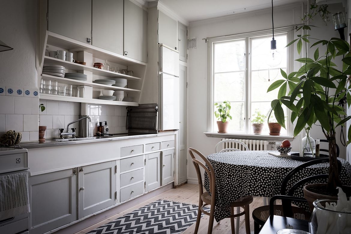 gravityhome:  Scandinavian studio apartment  Follow Gravity Home: Instagram - Pinterest