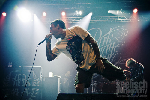 zerosympathy:  Tats/Bands/Scenery