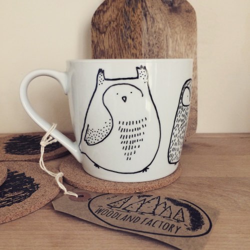 sosuperawesome:  Hand illustrated plates and mugs by WooodlandFactory on Etsy• So Super Awesome is also on Facebook, Twitter and Pinterest •    