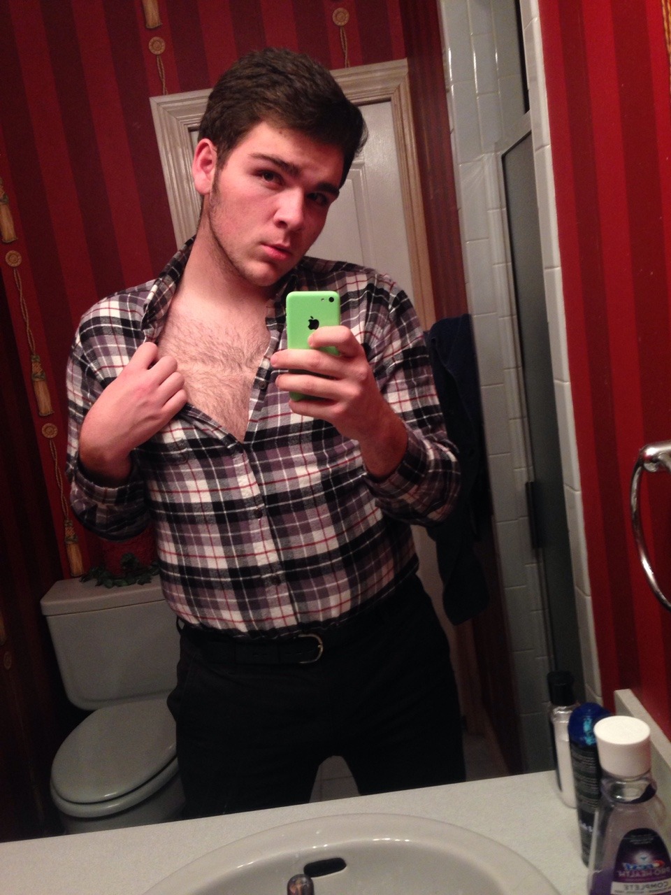 quincyswonderland:  All I’m missing is a beard 