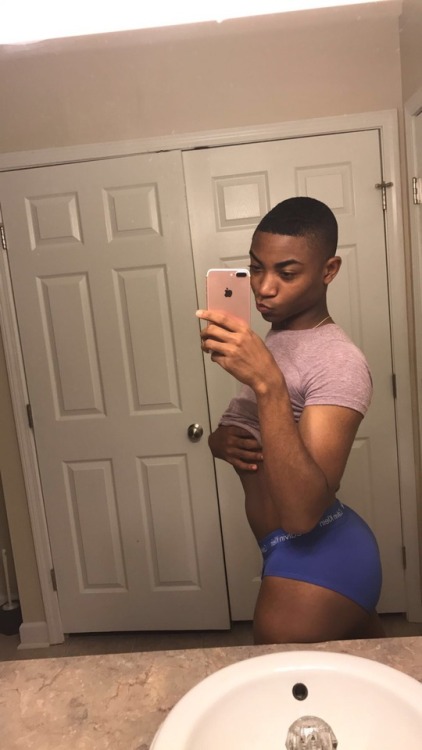 yungbijan:  ig: aboutjaye