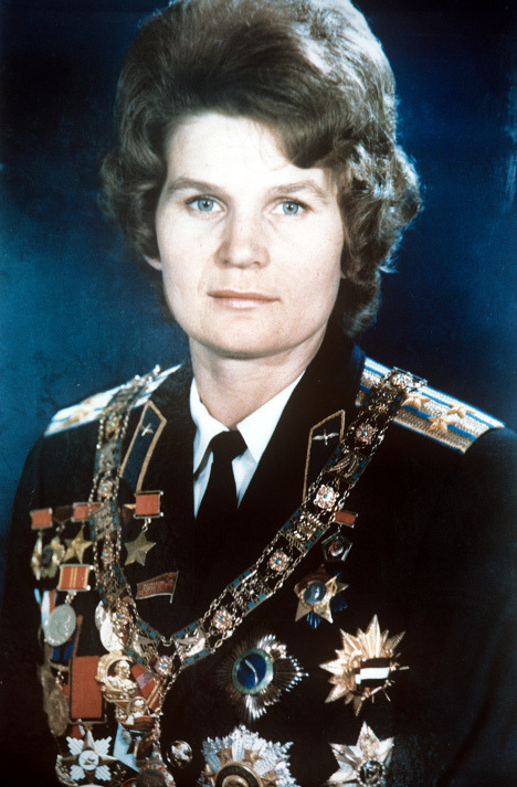 womeninspace:  50 years ago Valentina Tereshkova became the first woman in space. Initially both Vos