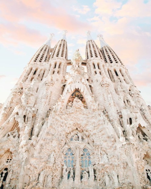 Sagrada Familia de Gaudi, Barcelona, Spain by Gabriele Colzi