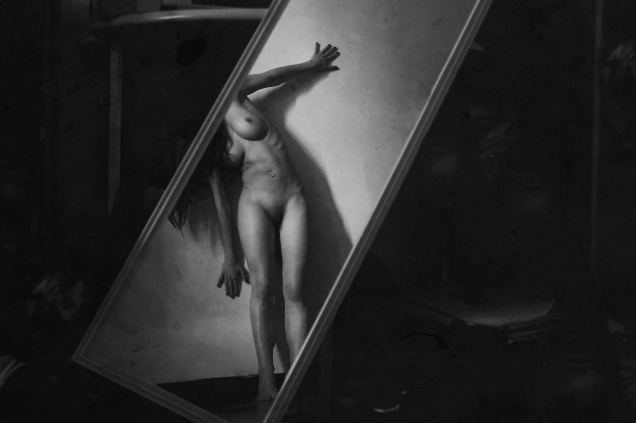 hsaptus:  &ldquo;Would you follow me into the dark of my mind and soul&rdquo;