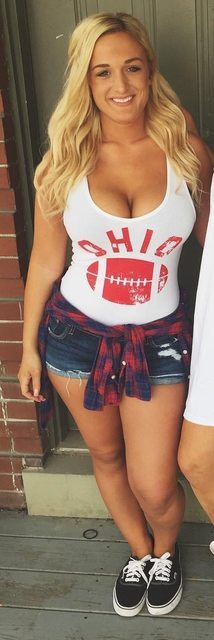  Thick college blonde  