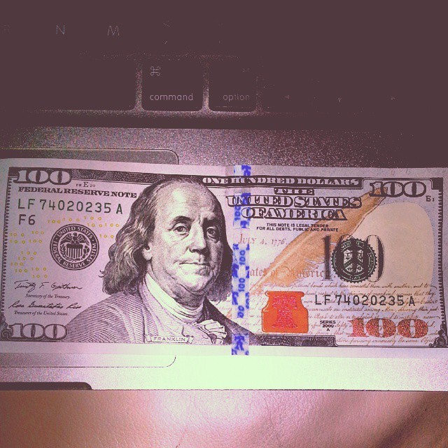 Pretty sexy #bluethingmakesyourheadhurt #fatgandhi