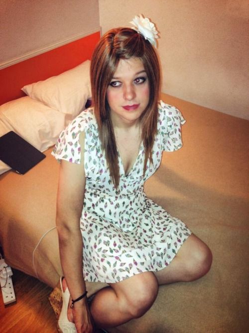 Young Crossdresser Porn