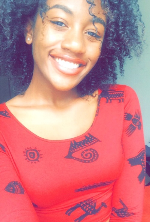 beautifulbrownies:  💋 Instagram: tayybann