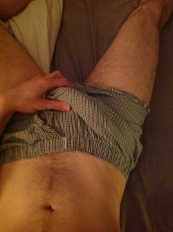 creamyshower:  Me in some old-skool boxers