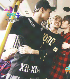 jungilhoon: reason #138 to hold on while using public transport.