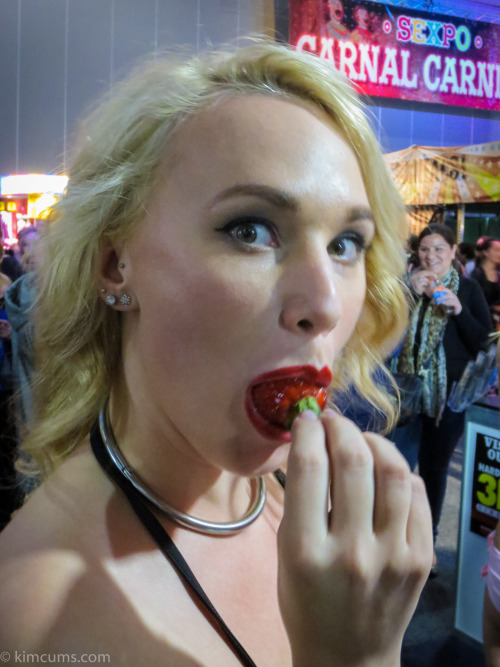 Day 2 was not only filled with giant cocks, but yummy liquorice and chocolate covered strawberries!