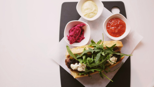 The freshness of the beetroot dip, the light sting of tangy salsa, the sweetness of the caramelised 