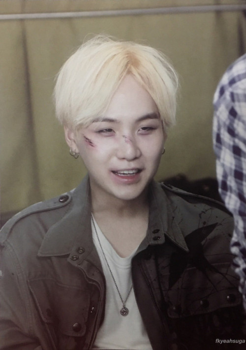 [SCANS] BTS Memories of 2016 PhotobookChapter eight: SUGA Mixtape Agust DDo not crop or redistribute