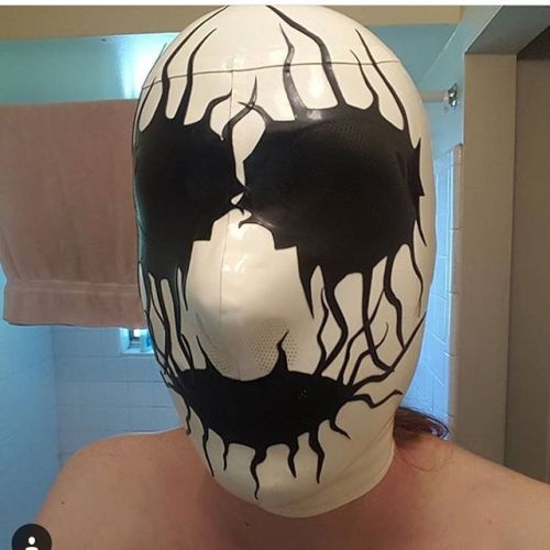 Meanwhile, check out this badass hood we made for @sirmarkalot420 #kinkengineering #latex #custom #d