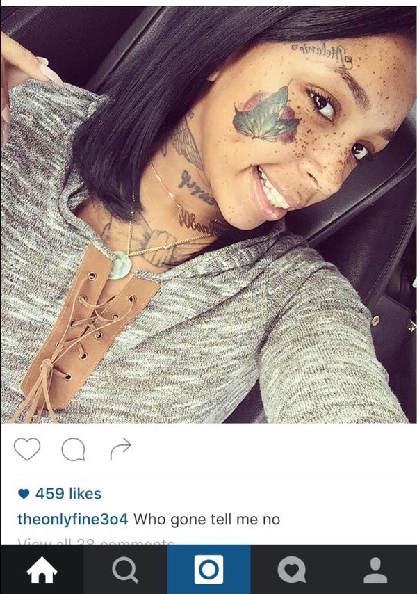 kingjaffejoffer:  On a side note…she’s cute though. I think its the freckles 