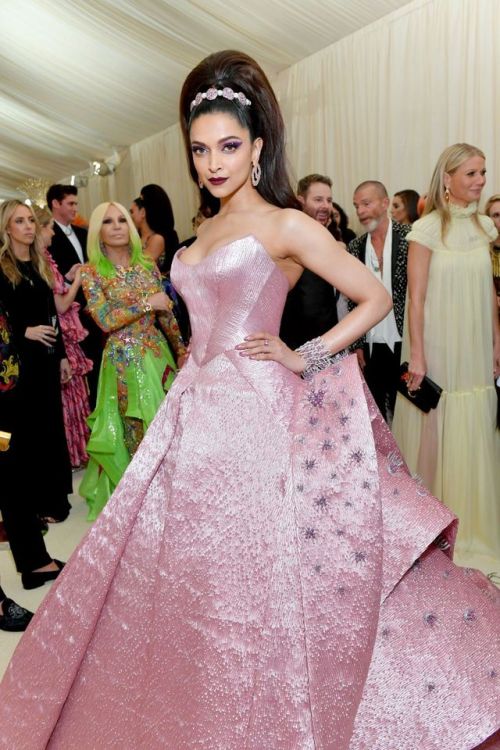 Deepika Padukone Looks Irresistibly Sexy At 2019 Met Gala Celebrating Camp: Notes on Fashion in New 