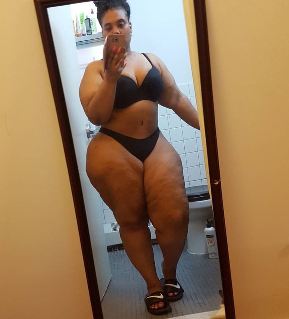 bigbootydepot:  luscious_hazelnut_