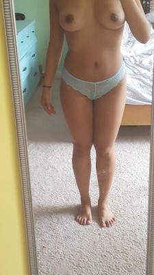 crazybitchontop:  When my body looks nice