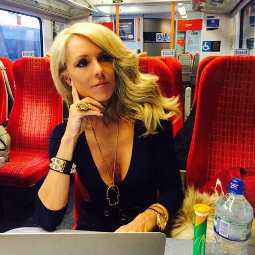 cdaliciax:10X Celia Sawyer