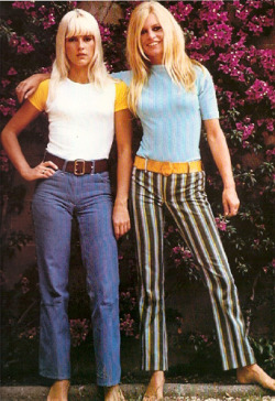 retrogirly:  Sylvie Vartan and Brigitte Bardot