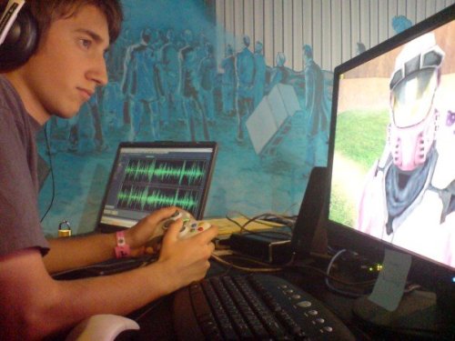 fuckyeahroosterteethproductions:  goonnostop:  RVB Filming  First image: About 8-9 years ago.Second image: About 10 years ago.Third image: About 4-5 years ago. 