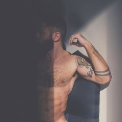 beardburnme:  “#tattoo #beard #hairy #bear