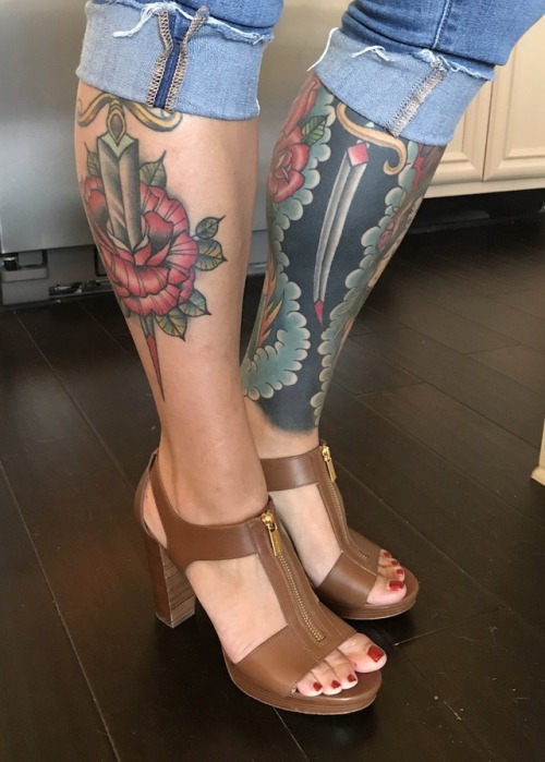 Tattooed LegsNew Michael Kors heels! It’s a good day! @carriecapricarriecapri.tum