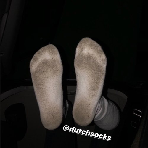 #sockfeet #socksfetish #socks #sockworship #sexysocks #whitesocks #sockedsoles #sockjob #socklove #s