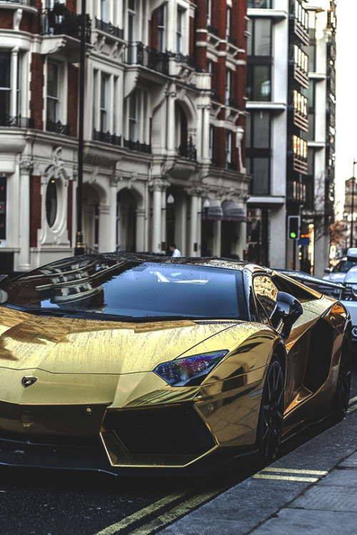 luxuryera:  Frontin’ | Photographer