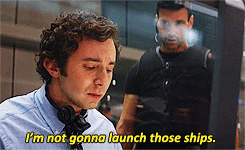 everybodyilovedies:  novacorps:  silvertons:  You picked the wrong side, agent.Depends