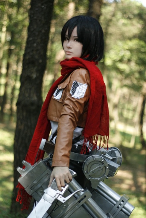 fuckyeahshingekicosplays:  Mikasa