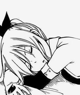 nanakoblaze:  angrycucco:  Natsu remains asleep - 474  This is like… Shoujo AU
