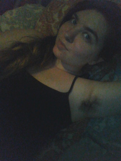 hairypitsclub:  I’m thinkin’ I wanna dye my pits.  Hey look, it&rsquo;s me!