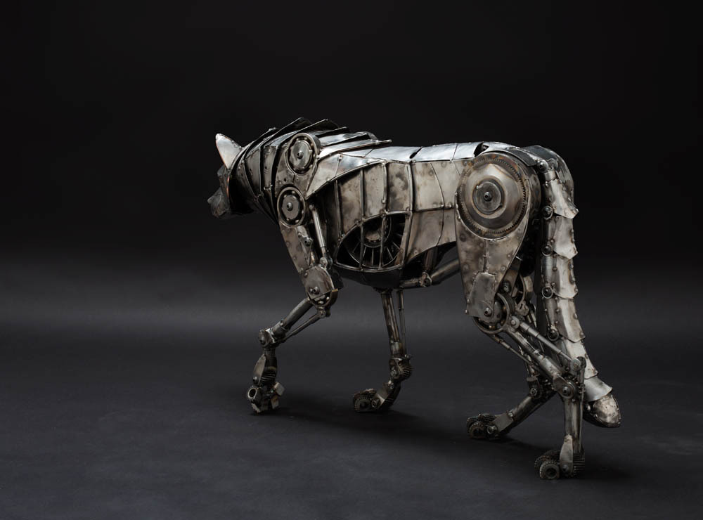 steampunktendencies:  Mechanical Wolf by Andrew Chase 